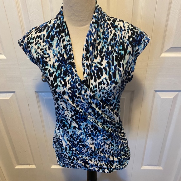 Chaus size M animal print shirt - Picture 3 of 9